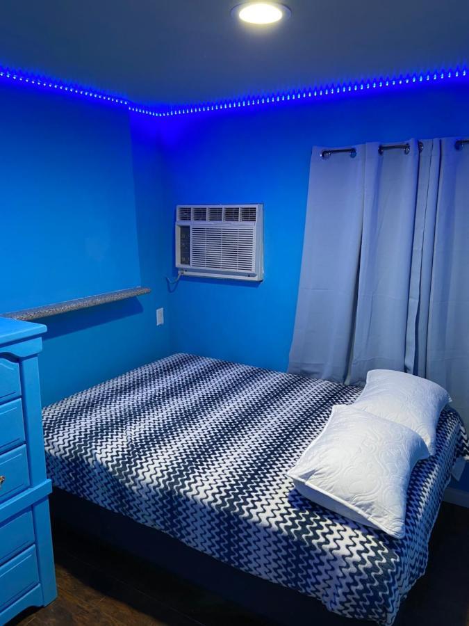 Huntington Beach House Bed and Breakfast Εξωτερικό φωτογραφία