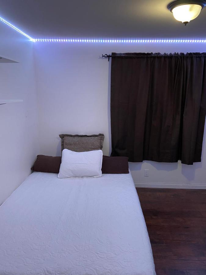 Huntington Beach House Bed and Breakfast Εξωτερικό φωτογραφία
